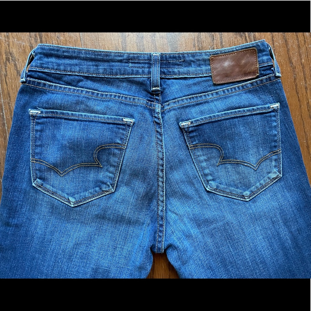 Big Star Hazel Mid rise boot cut jeans. Excellent condition.